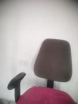 ScarletLovee  online show from 06/11/26, 08:17