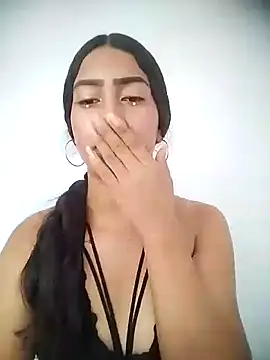 ScarletLovee  online show from 07/11/26, 03:45