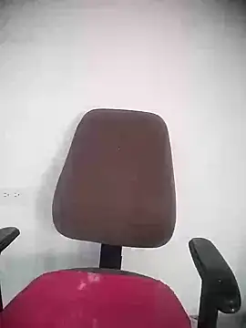 ScarletLovee  online show from 06/10/26, 09:27