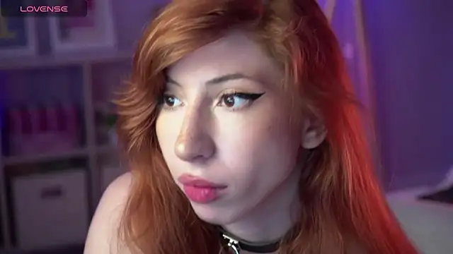 Snapshot of Mia_Daddysgirl_ chatting on 07/06/26, 08:43 Mia Daddysgirl online show from 07/06/26, 08:43