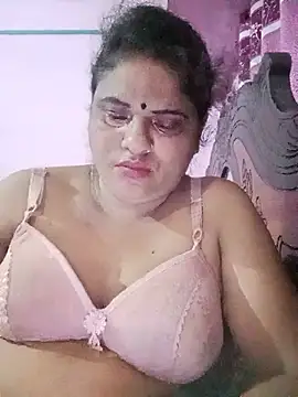 Snapshot of Maya_Vabi chatting on 07/15/26, 02:46 Maya Vabi online show from 07/15/26, 02:46