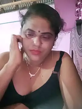 Snapshot of Maya_Vabi chatting on 06/19/26, 11:42 Maya Vabi online show from 06/19/26, 11:42