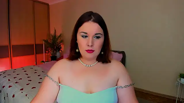 OliviaTwens online show from 07/15/26, 04:08