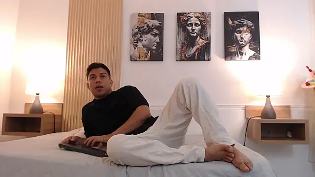 Snapshot of Diego_salvatore chatting on 07/07/26, 02:42 Diego salvatore online show from 07/07/26, 02:42