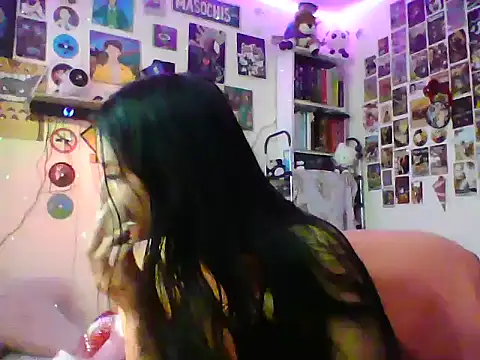 Snapshot of angelgirl2006 chatting on 05/27/26, 03:52 angelgirl2006 online show from 05/27/26, 03:52