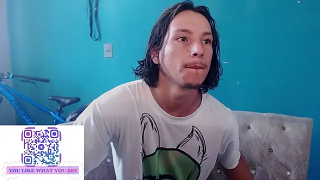 Snapshot of MrKingsaintx chatting on 06/27/26, 12:22 MrKingsaintx online show from 06/27/26, 12:22