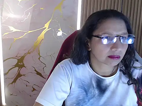 Snapshot of Danna_Sg chatting on 06/16/26, 04:12 Danna Sg online show from 06/16/26, 04:12