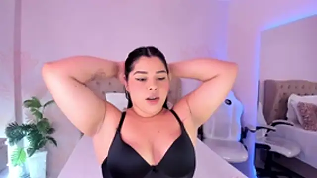 Snapshot of EmilySanchezz chatting on 07/09/26, 12:26 EmilySanchezz online show from 07/09/26, 12:26