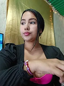 Snapshot of shantall_cute chatting on 06/14/26, 08:48 shantall cute online show from 06/14/26, 08:48