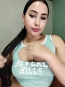 Snapshot of shantall_cute chatting on 06/05/26, 05:40 shantall cute online show from 06/05/26, 05:40