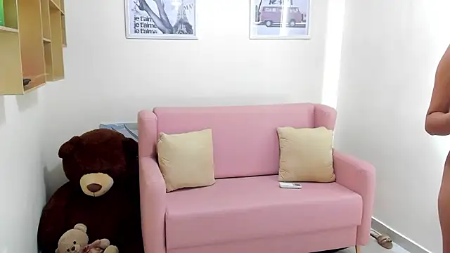 luna bate online show from 05/28/26, 02:30