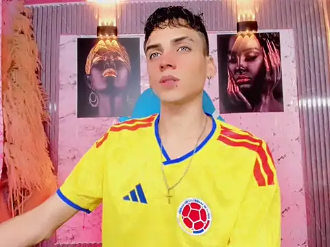 latino boyy  online show from 06/28/26, 03:46