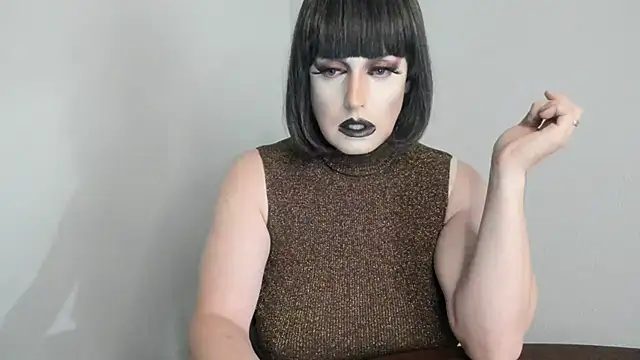Snapshot of Danielle_tv33 chatting on 12/28/24, 05:44 Danielle tv33 online show from 12/28/24, 05:44