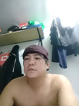 Snapshot of hotboyrider chatting on 06/15/26, 03:01 hotboyrider online show from 06/15/26, 03:01