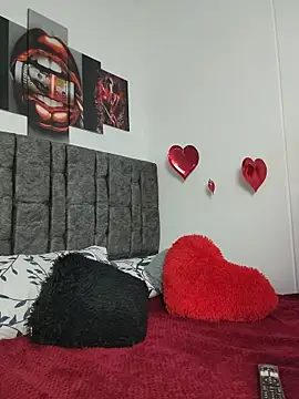 Evangeline Salas online show from 07/13/26, 10:31