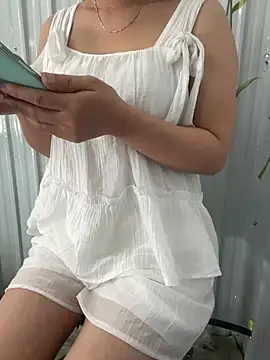 Snapshot of Ure_sexy chatting on 05/31/26, 05:13 Ure sexy online show from 05/31/26, 05:13