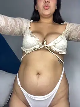 Gaby  Fosterr online show from 05/27/26, 09:00