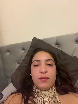 Snapshot of naomiiii55 chatting on 06/15/26, 12:01 naomiiii55 online show from 06/15/26, 12:01