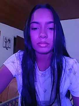 xcleila online show from 06/26/26, 03:01