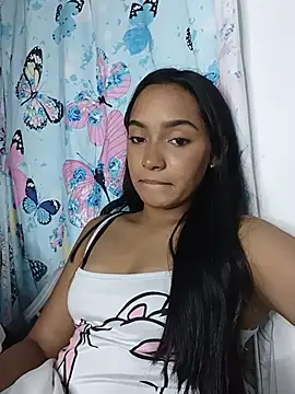 xcleila online show from 07/12/26, 05:08