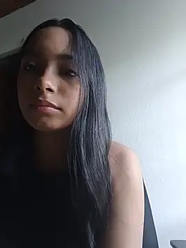 xcleila online show from 07/08/26, 09:48