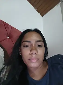 xcleila online show from 06/01/26, 04:13