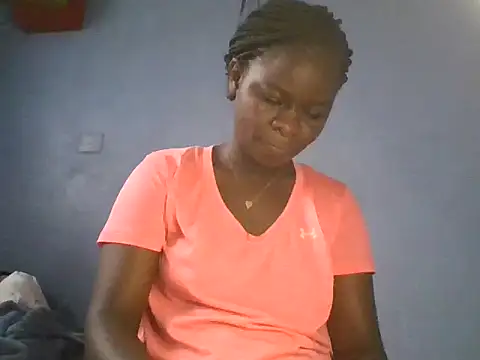 Snapshot of emy222 chatting on 05/28/26, 04:31 emy222 online show from 05/28/26, 04:31