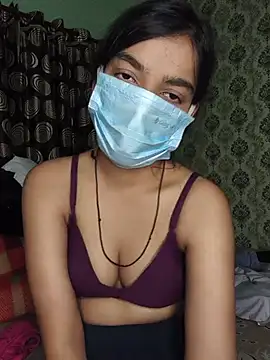 Snapshot of love_kaur chatting on 07/02/26, 04:46 love kaur online show from 07/02/26, 04:46