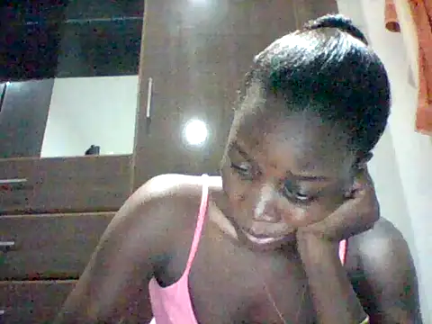 zainaxxxxx online show from 06/02/26, 04:51