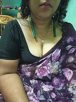 Tamil-kaviya98 online show from 06/24/26, 05:44