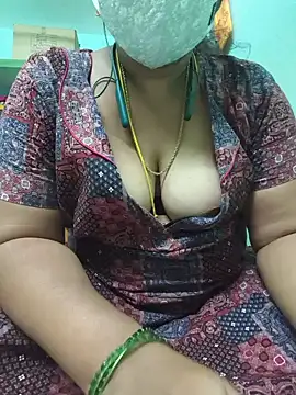 Tamil-kaviya98 online show from 06/19/26, 09:26