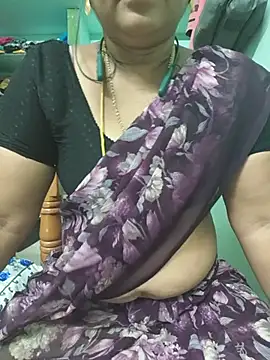 Tamil-kaviya98 online show from 06/25/26, 08:08