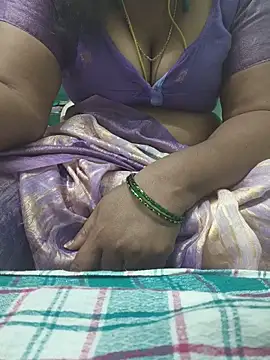Tamil-kaviya98 online show from 06/15/26, 05:34