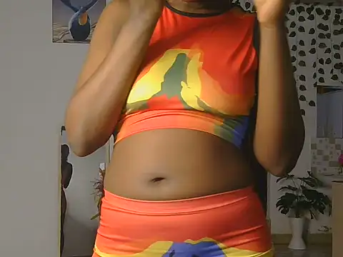 Snapshot of Skyy_Brown chatting on 06/25/26, 10:59 Skyy Brown online show from 06/25/26, 10:59