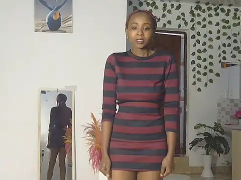 Snapshot of Skyy_Brown chatting on 06/10/26, 06:36 Skyy Brown online show from 06/10/26, 06:36