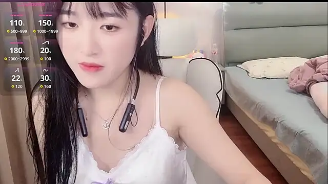 Snapshot of chunchun_2026 chatting on 06/17/26, 01:54 chunchun 2026 online show from 06/17/26, 01:54
