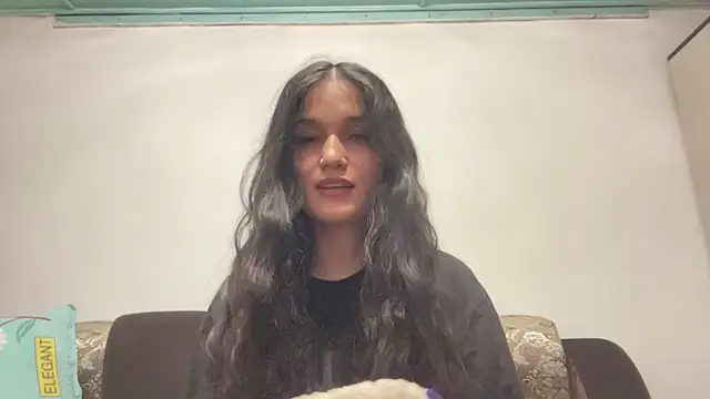 LisetteParajon online show from 06/01/26, 04:06