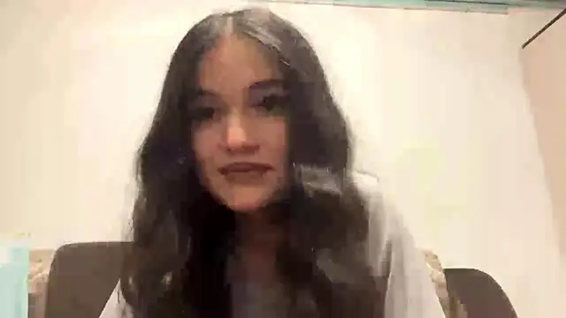 LisetteParajon online show from 05/30/26, 04:12