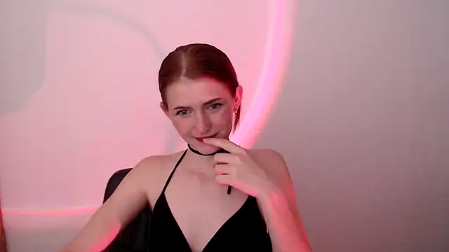 ViolaHot  online show from 05/29/26, 07:53