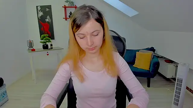 CamelliaStone online show from 07/09/26, 04:02