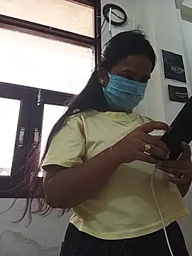 Snapshot of Riya_hot8 chatting on 07/19/26, 07:28 Riya hot8 online show from 07/19/26, 07:28