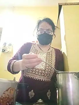 Snapshot of hi-bhabhi chatting on 05/29/26, 02:45 hi-bhabhi online show from 05/29/26, 02:45