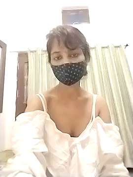 cutieNancy89 online show from 07/04/26, 01:37