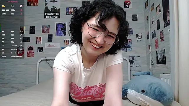 Snapshot of JackieApplePie chatting on 06/18/26, 06:34 JackieApplePie online show from 06/18/26, 06:34