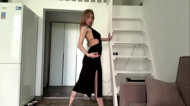 Snapshot of amilia-sexygirl chatting on 06/04/26, 12:26 amilia-sexygirl online show from 06/04/26, 12:26