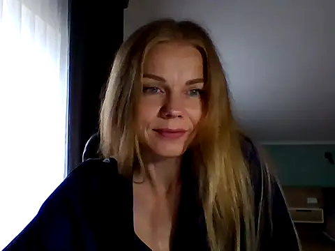Tina5394 online show from 06/18/26, 05:06