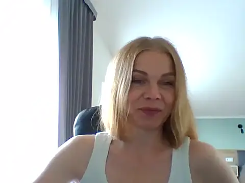 Tina5394 online show from 06/01/26, 08:47