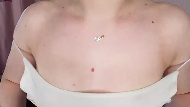 LeishaChamblee online show from 07/07/26, 06:47