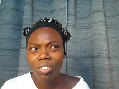 Snapshot of Sweet_quincy chatting on 06/22/26, 12:16 Sweet quincy online show from 06/22/26, 12:16
