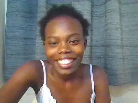Snapshot of Sweet_quincy chatting on 06/28/26, 09:32 Sweet quincy online show from 06/28/26, 09:32